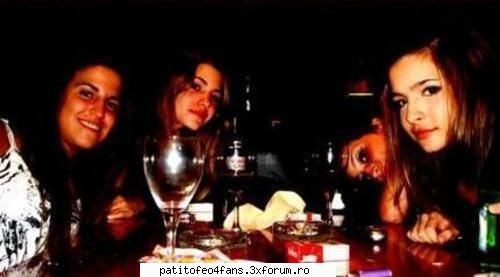 Friends - kitty - Brenda Asnicar