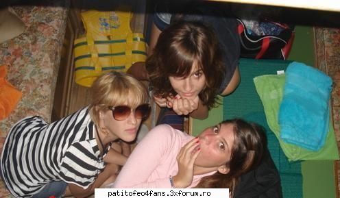 Friends - kitty - Brenda Asnicar