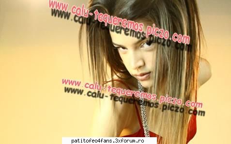POZE - kitty - Calu Rivero