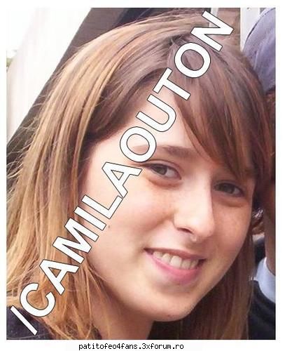 POZE - kitty - Camila Outon
