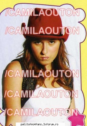 POZE - kitty - Camila Outon