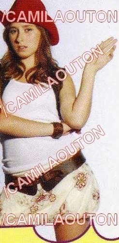 POZE - kitty - Camila Outon