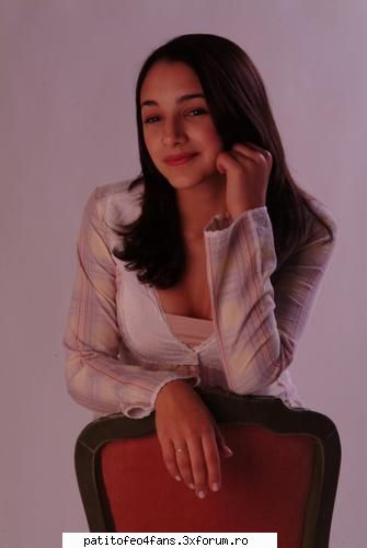 Poze - la fel de frum k intotdeauna!!!arata mult mai bn - Thelma Fardin